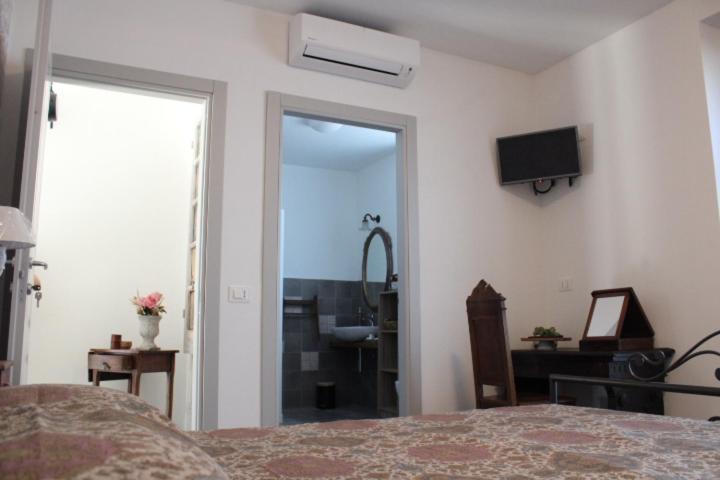 Hotel Praga à Serravalle Scrivia Extérieur photo