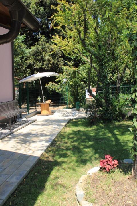 Hotel Praga à Serravalle Scrivia Extérieur photo